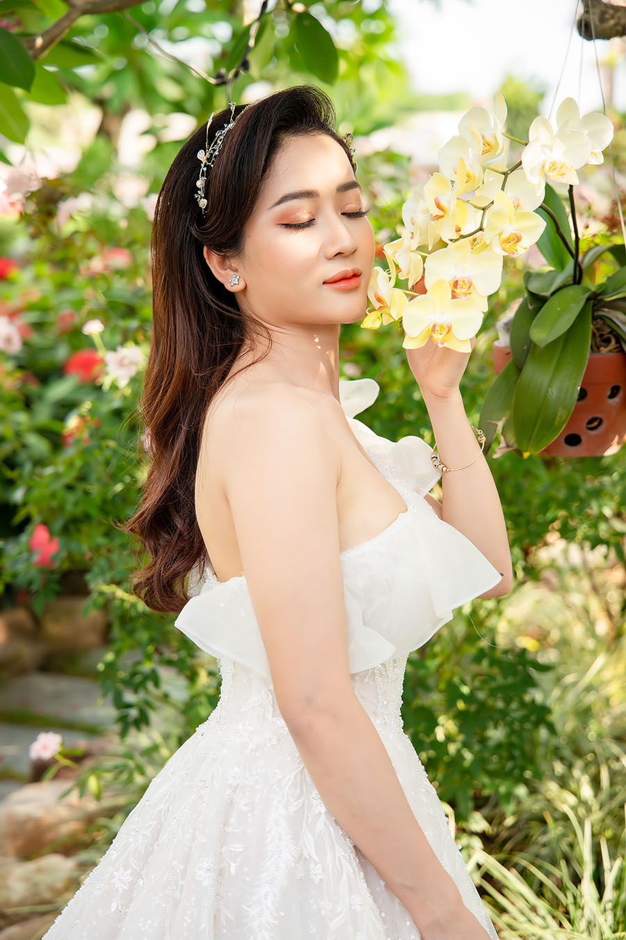 Dịch vụ trang điểm cô dâu lễ ăn hỏi