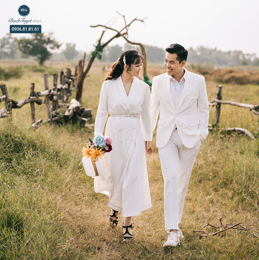 Trang phục chụp ảnh cưới năng động