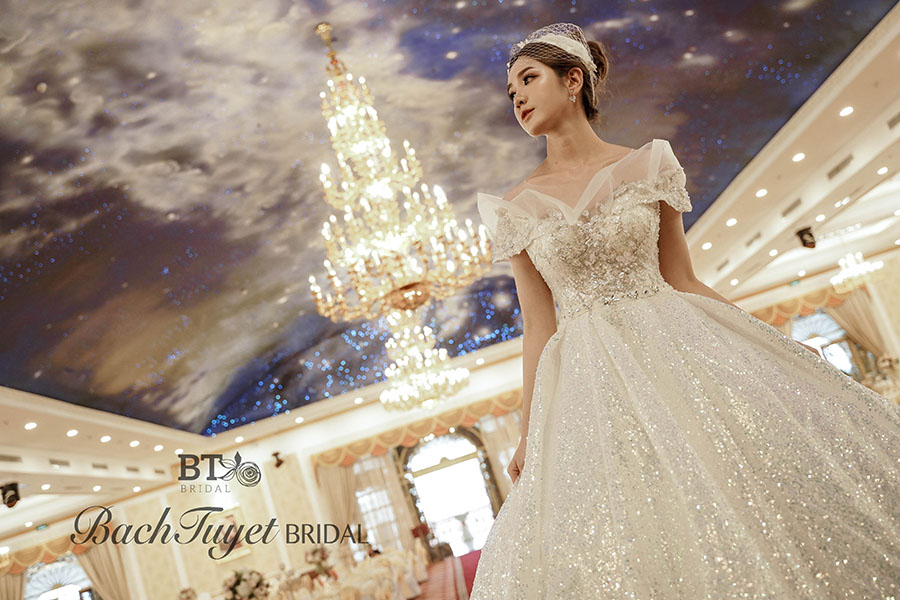 Váy cưới luxury sang trọng