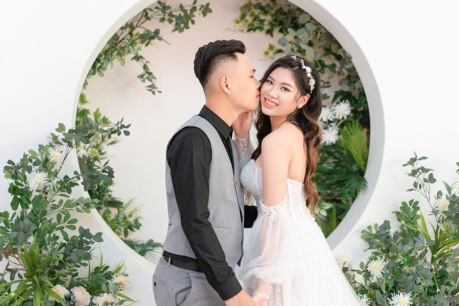 Chụp hình cưới phong cách Hàn Quốc tại phim trường