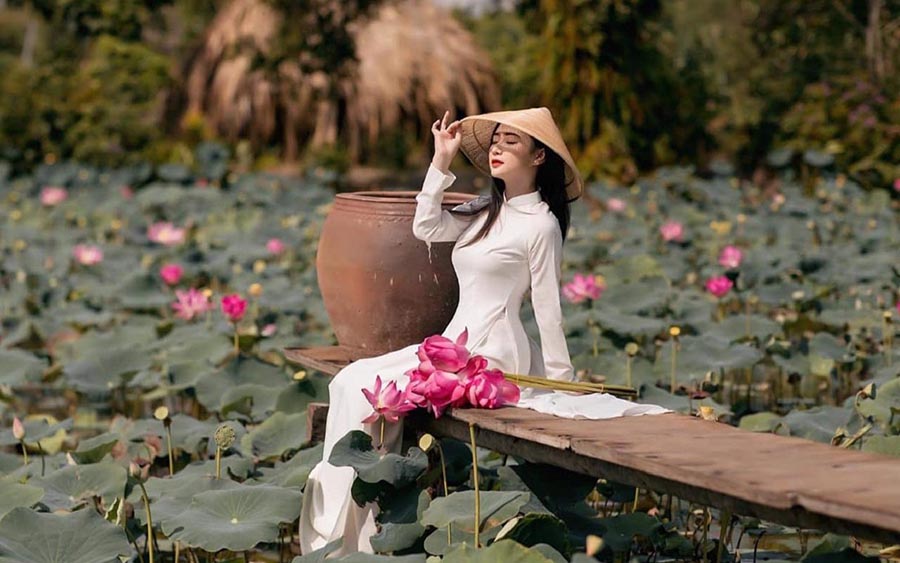 chụp ảnh tết đẹp tại đầm sen đa phúc