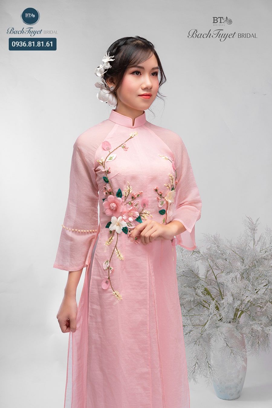 kiểu tóc cô dâu mặc áo dài búi thấp
