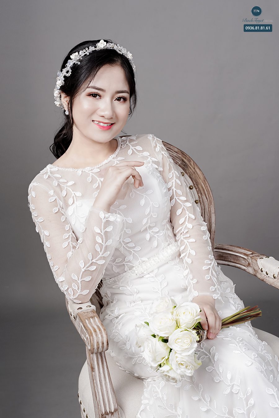 kiểu tóc cho cô dâu mặt tròn