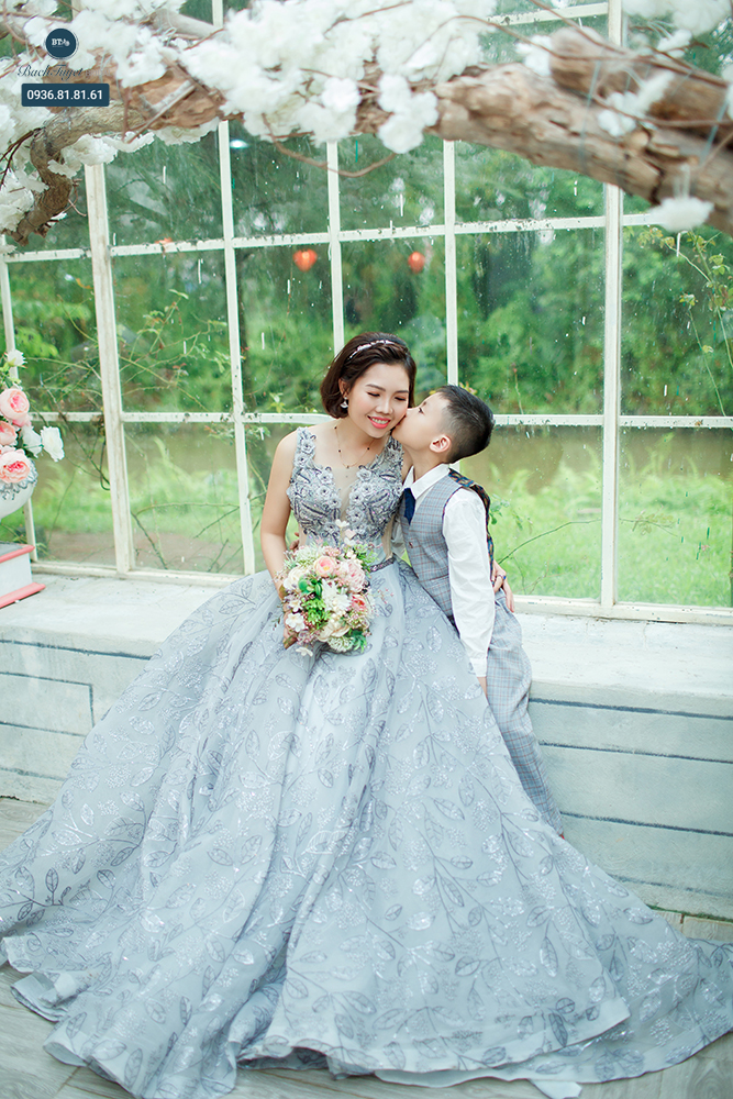 nụ hôn ngọt ngào bé dành cho mẹ