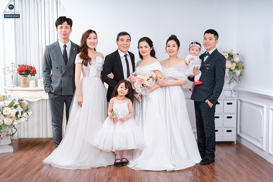 Đội ngũ photographer tại Bạch Tuyết Bridal chuyên nghiệp, giàu kinh nghiệm