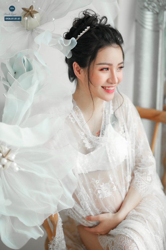 Cách phối trang phục chụp ảnh bầu dip xuân hè