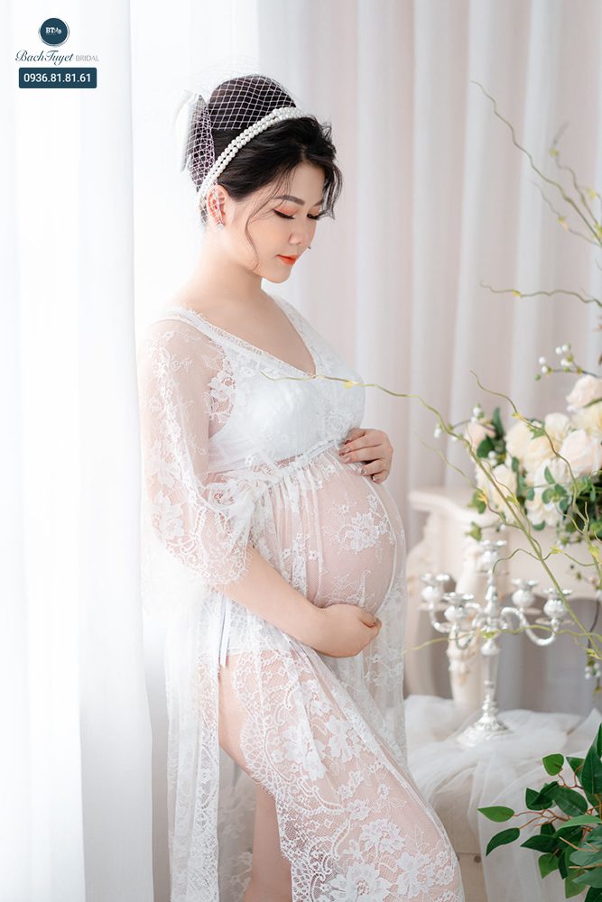 phụ kiện chụp ảnh bầu - áo choàng ren