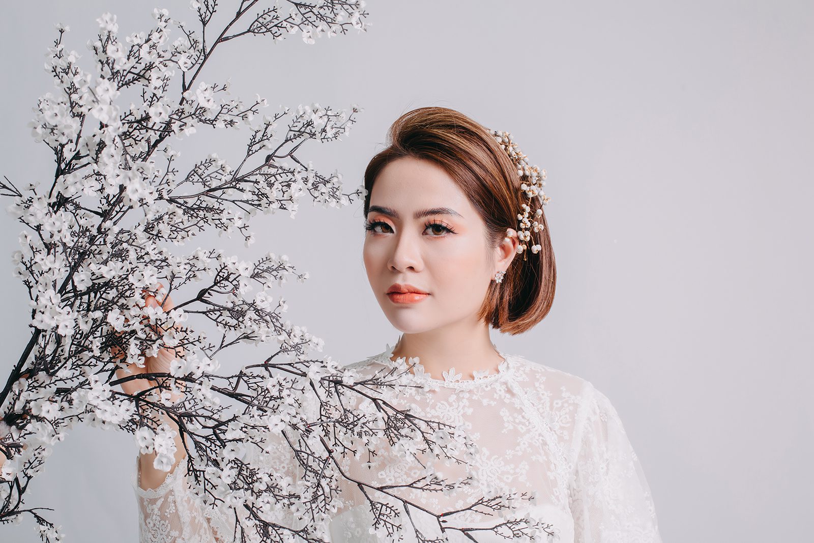 “Bỏ túi” cách tạo dáng chụp ảnh doanh nhân đẹp, chuyên nghiệp