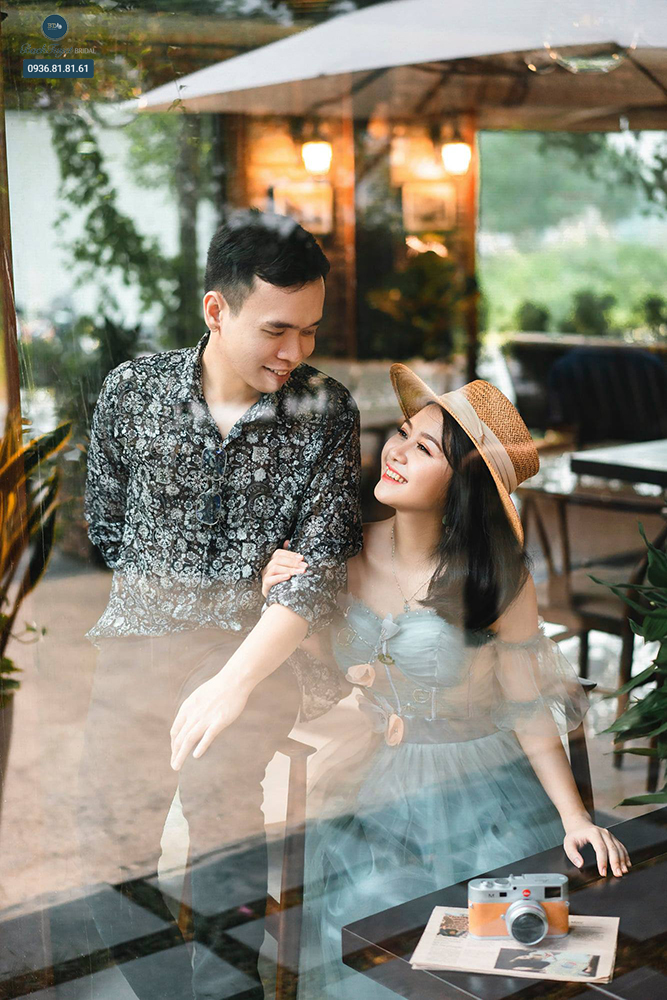 Chụp ảnh cưới đường phố dễ dàng bắt trọn mọi khoảnh khắc 