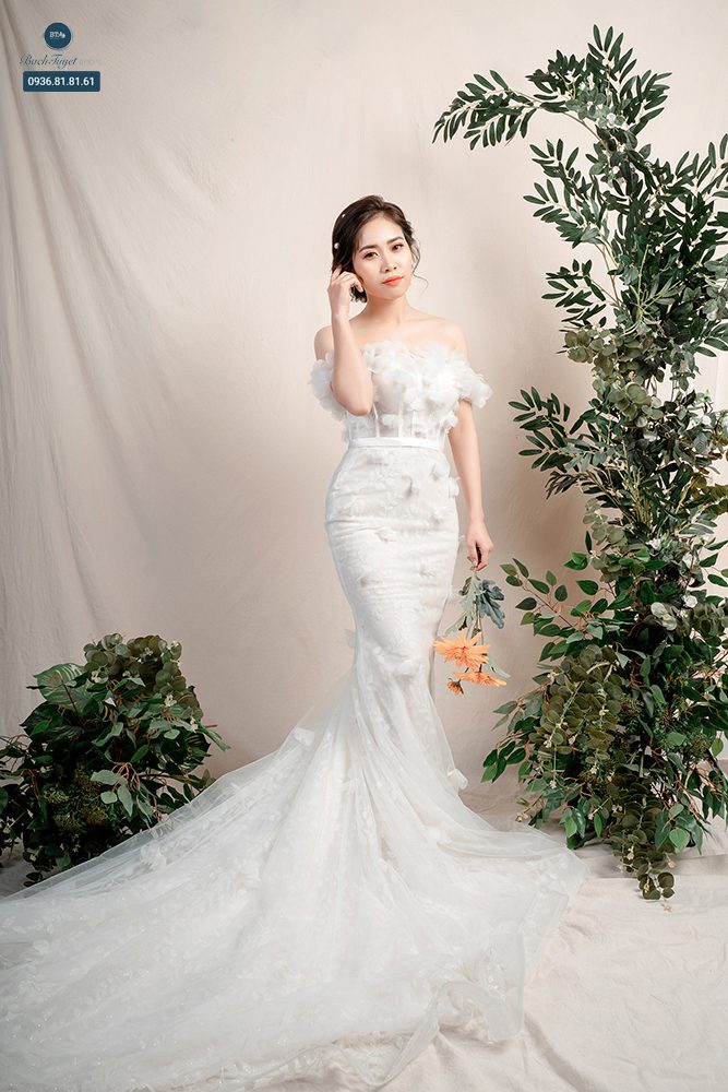 chọn váy cưới cho cô dâu có dáng người cân đối