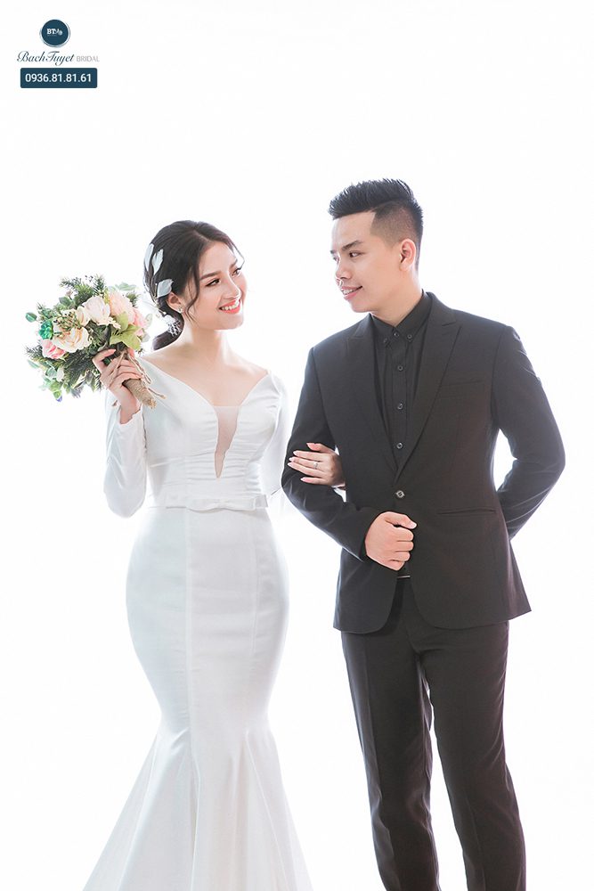 Lên ý tưởng về cách tạo dáng chụp ảnh cưới