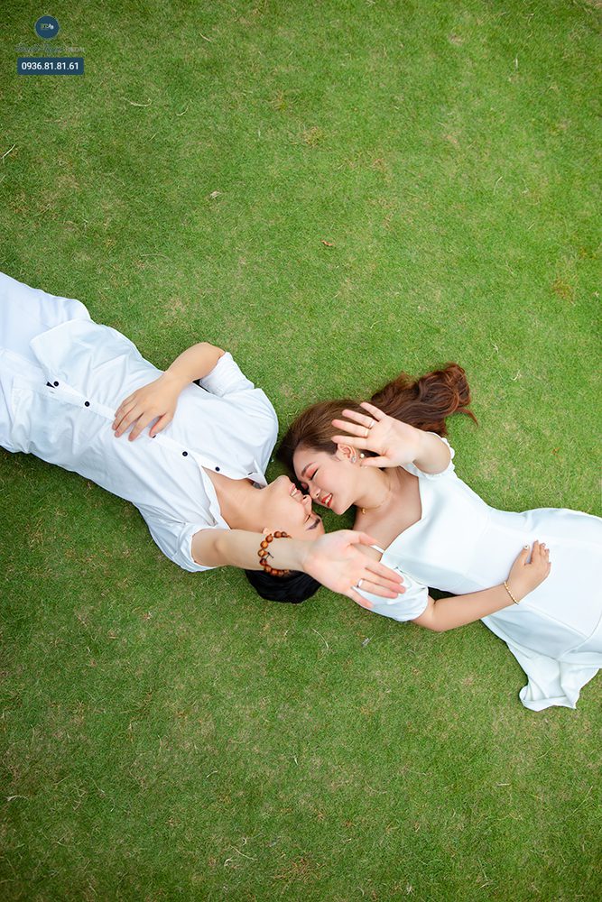Lưu ý khi chọn đồ đôi chụp ảnh cưới ngoại cảnh