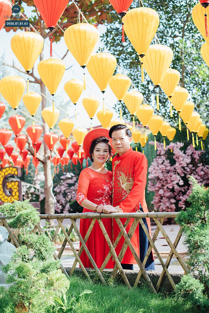 Thiết kế áo dài Tết đa dạng về kiểu dáng, chất liệu