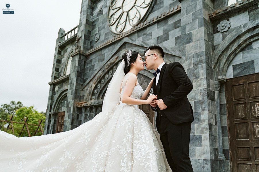 chụp ảnh cưới phim trường giúp tiết kiệm thời gian và chi phí 