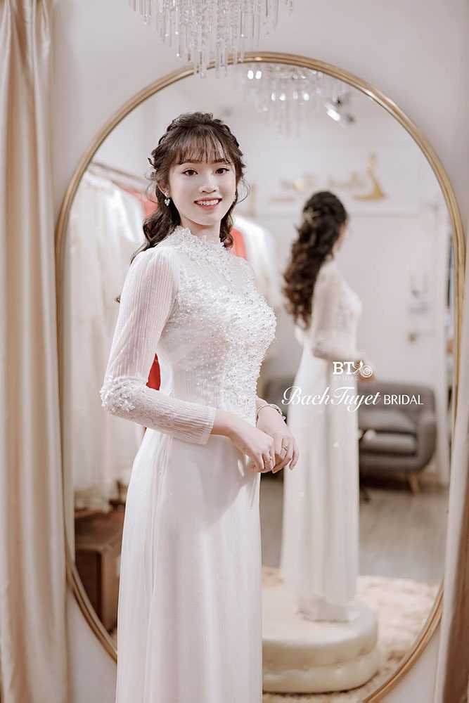 Lựa chọn kiểu dáng áo dài cưới