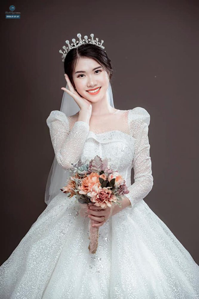 Bí quyết chăm sóc tóc cho cô dâu trước ngày cưới