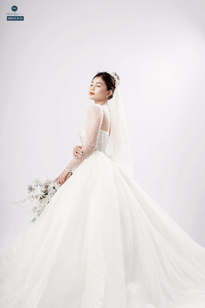 Băn khoăn về số đo váy cưới
