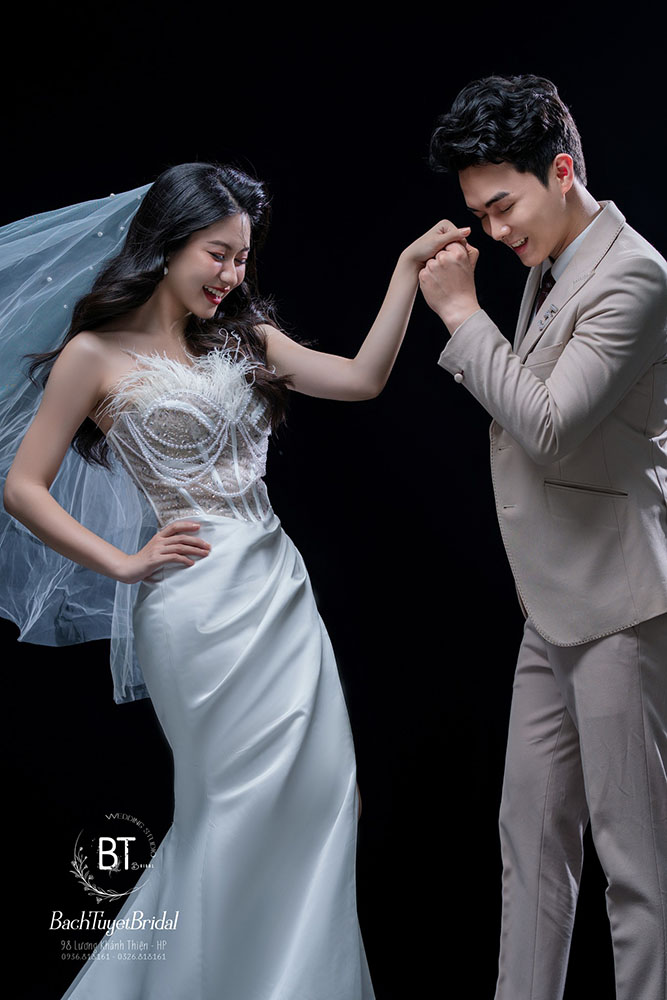 Studio Ảnh viện áo cưới Bạch Tuyết Bridal 
