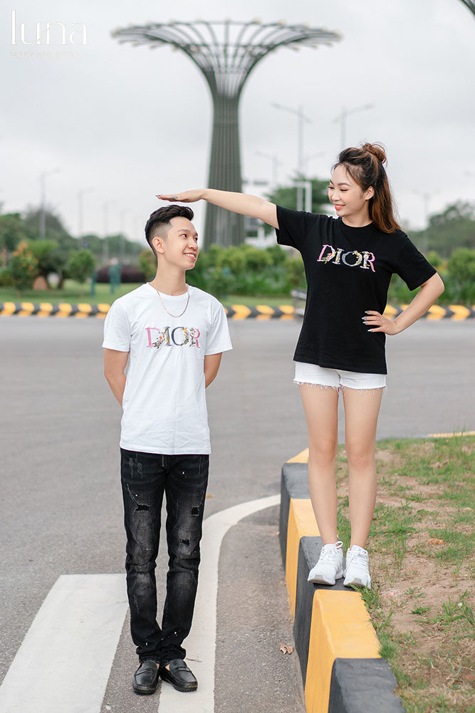 Trang phục tự do phong cách năng động, trẻ trung